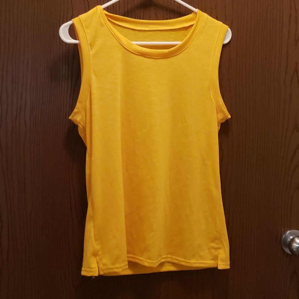 Gold/Yellow Tank